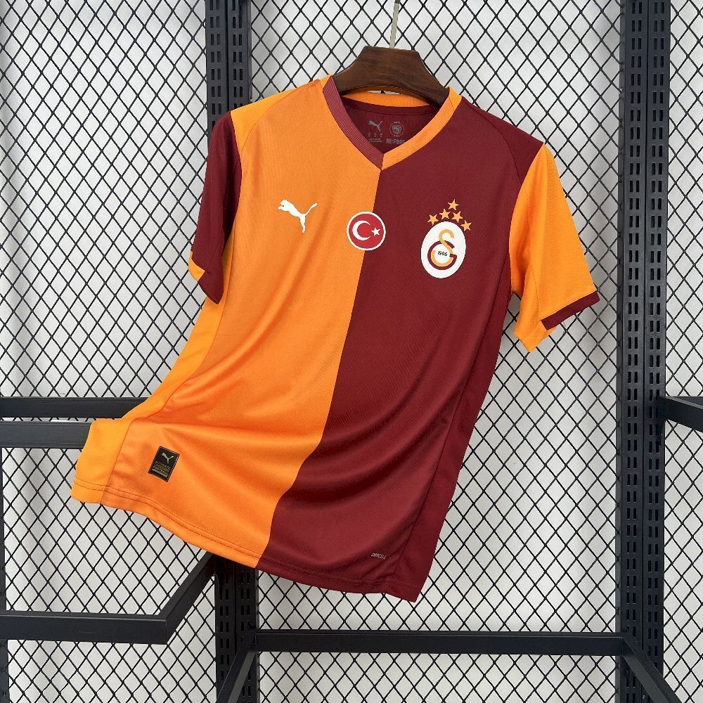 25-26 Galatasaray Home