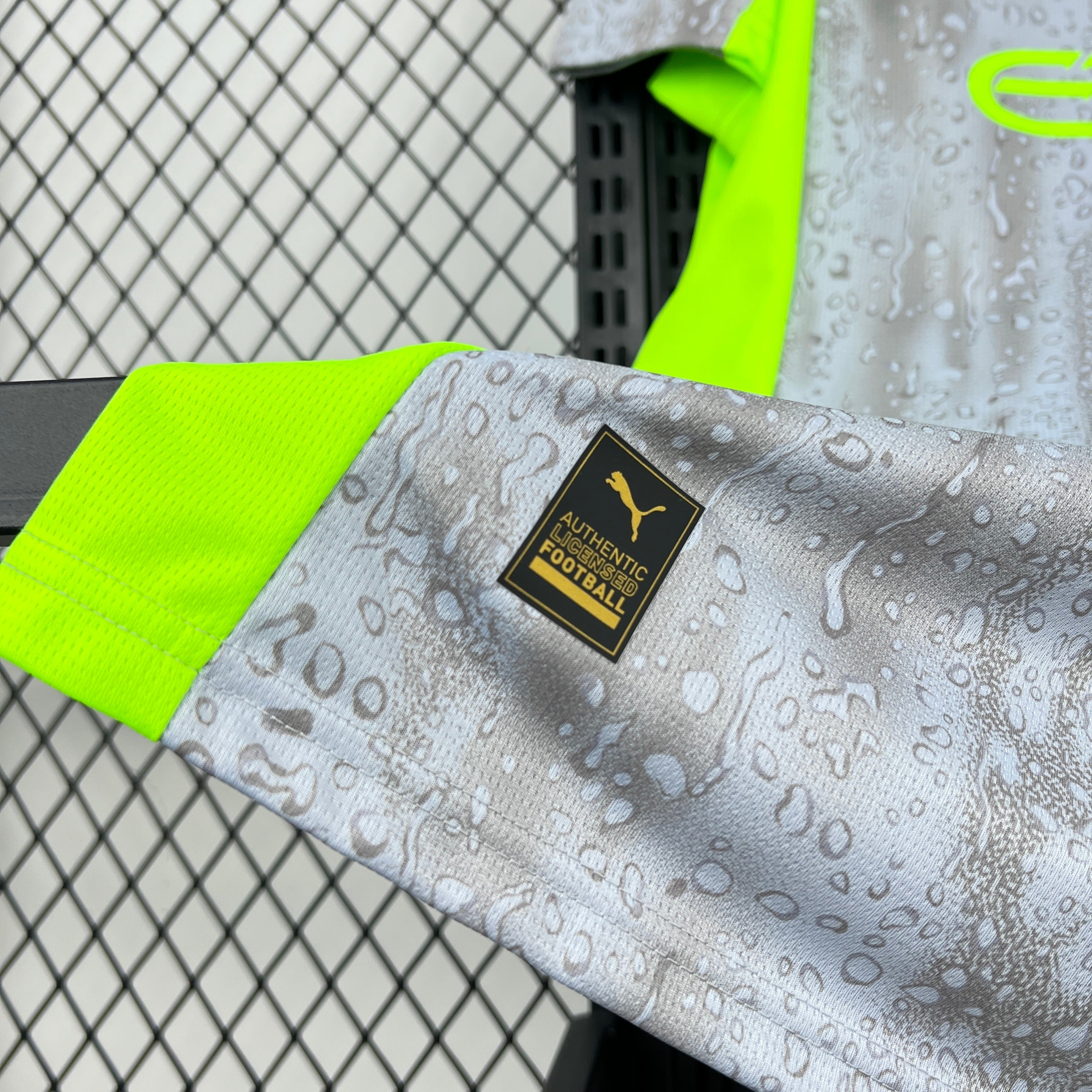 25-26 Manchester City Third Away