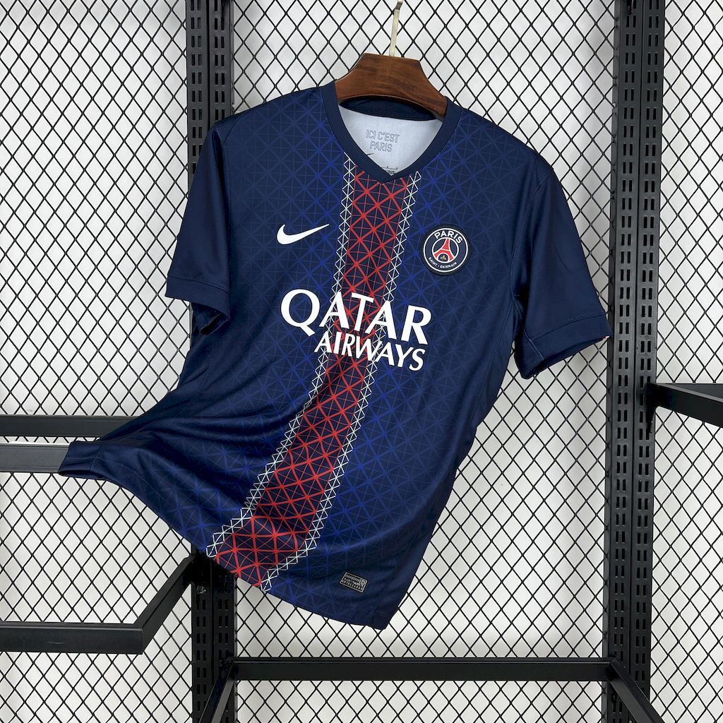 25-26 Paris Saint-Germain Home