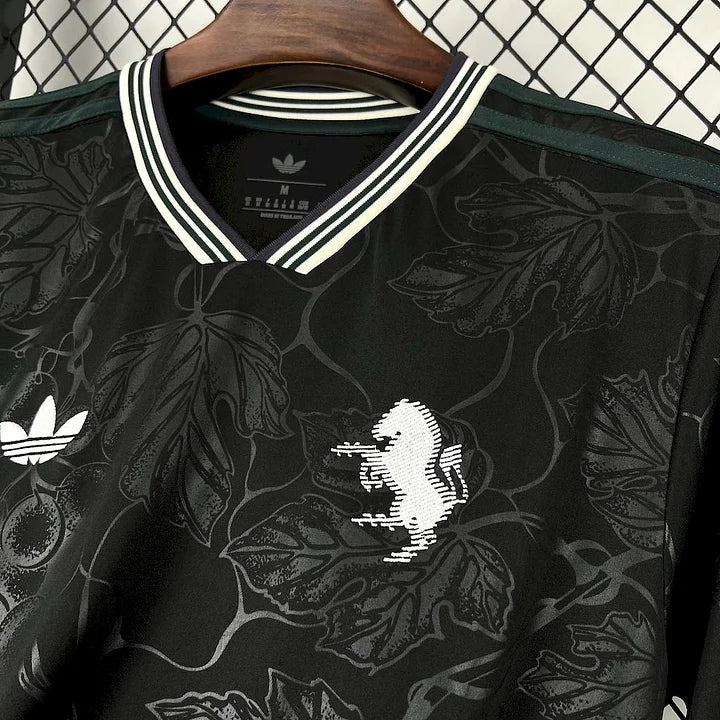 25-26 Juventus Third Away