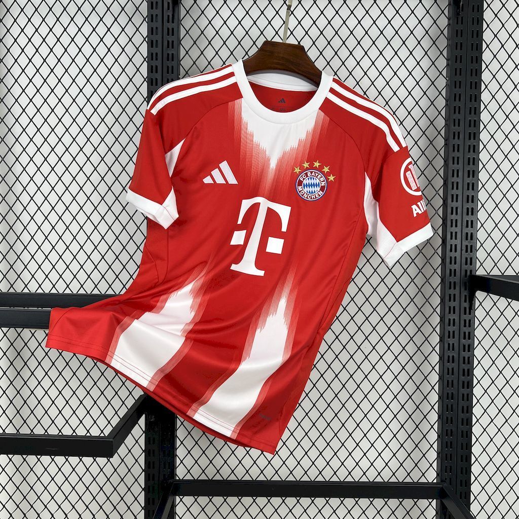 25-26 Bayern Munich Home