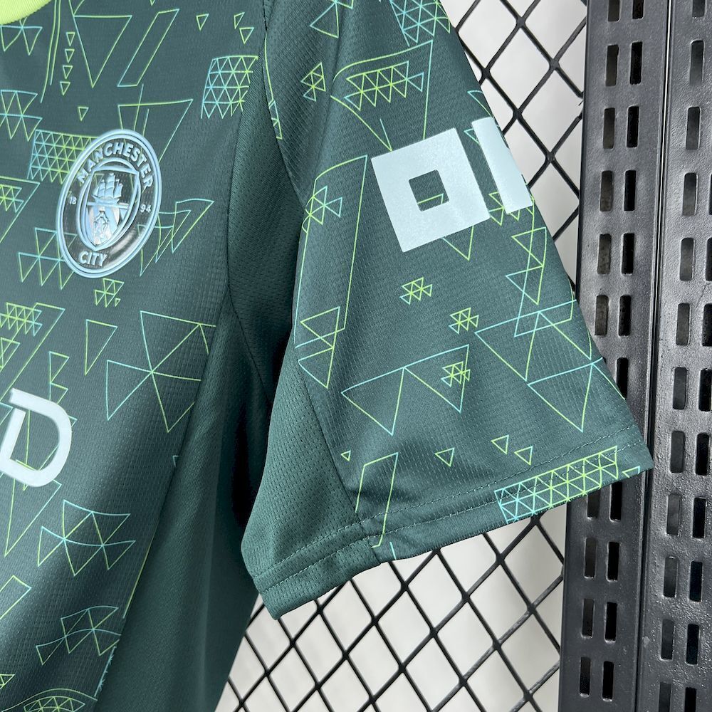 25-26 Manchester City Fourth Away