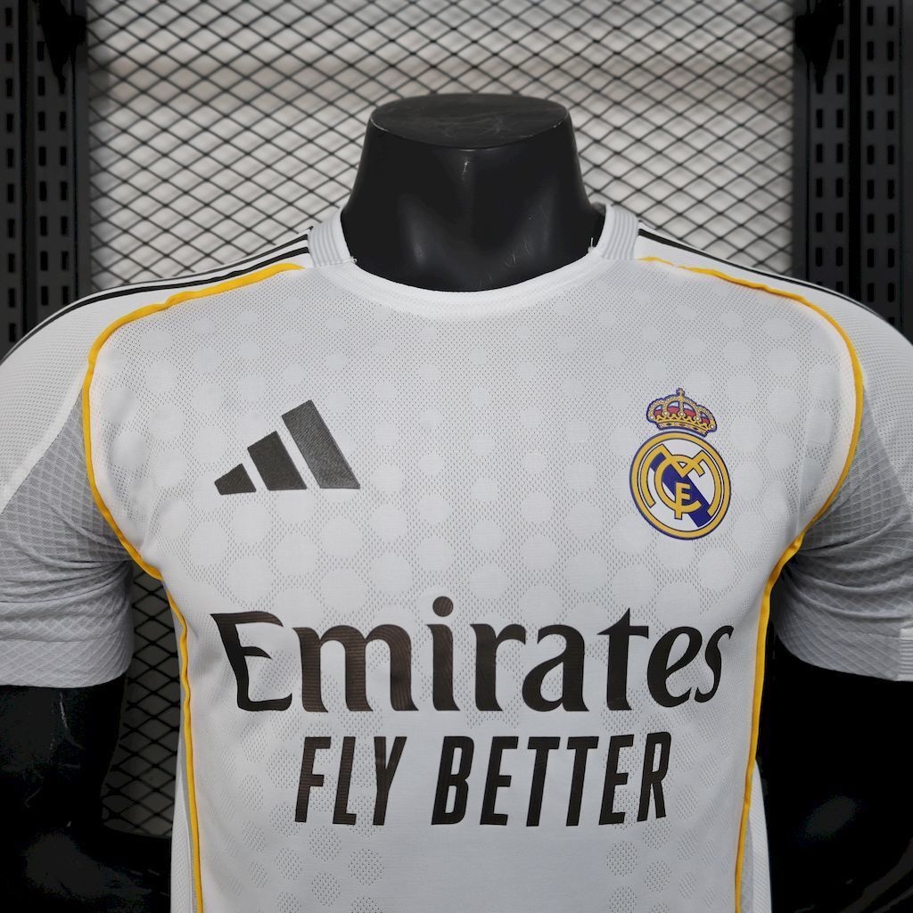 25-26 Real Madrid Player Version Home