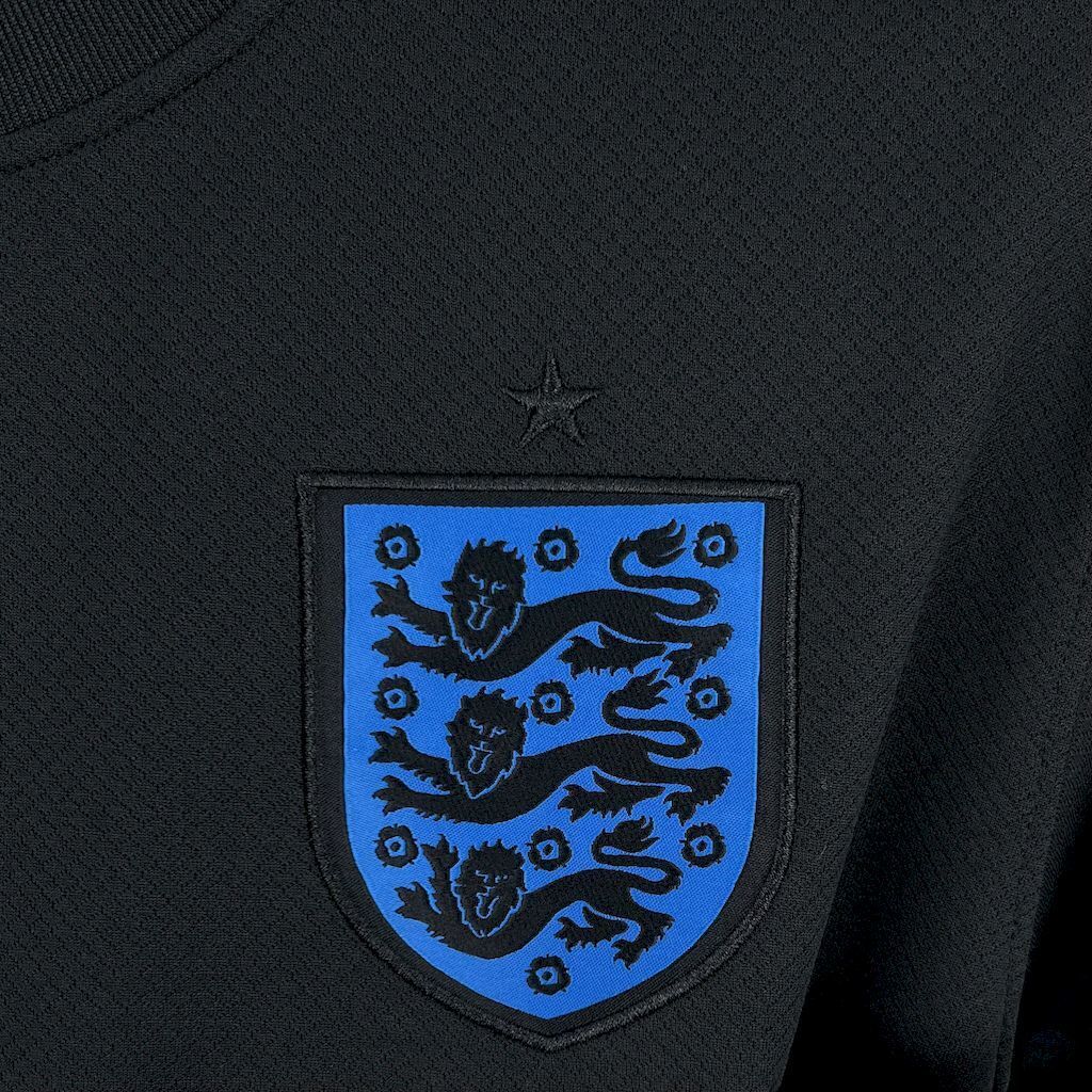 25-26 England Away