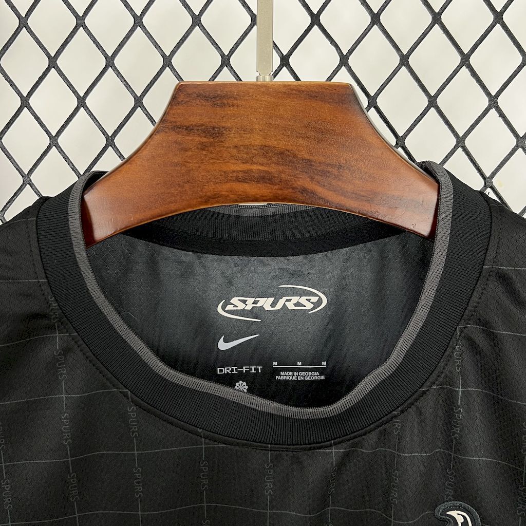 25-26 Tottenham Hotspur Away