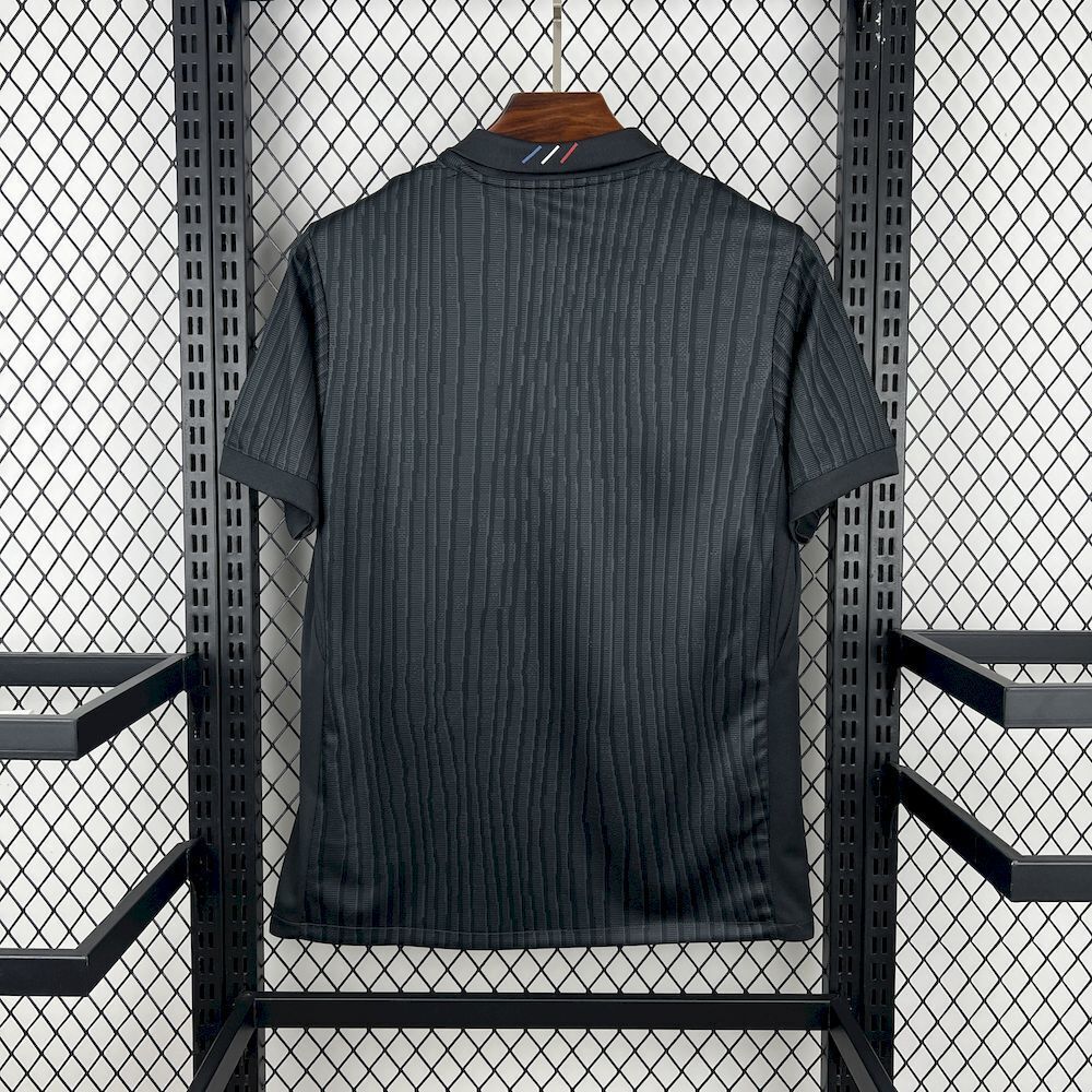 25-26 Paris Saint-Germain Fourth Away