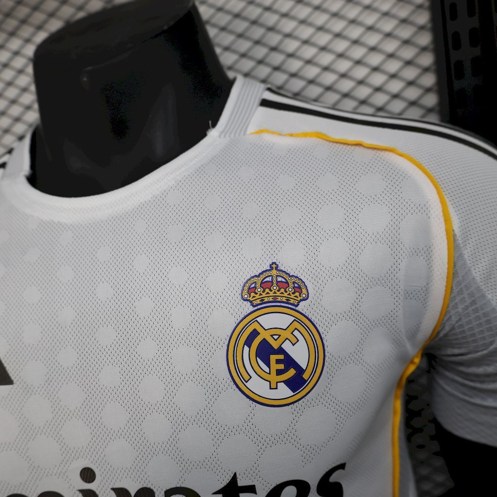 25-26 Real Madrid Player Version Home