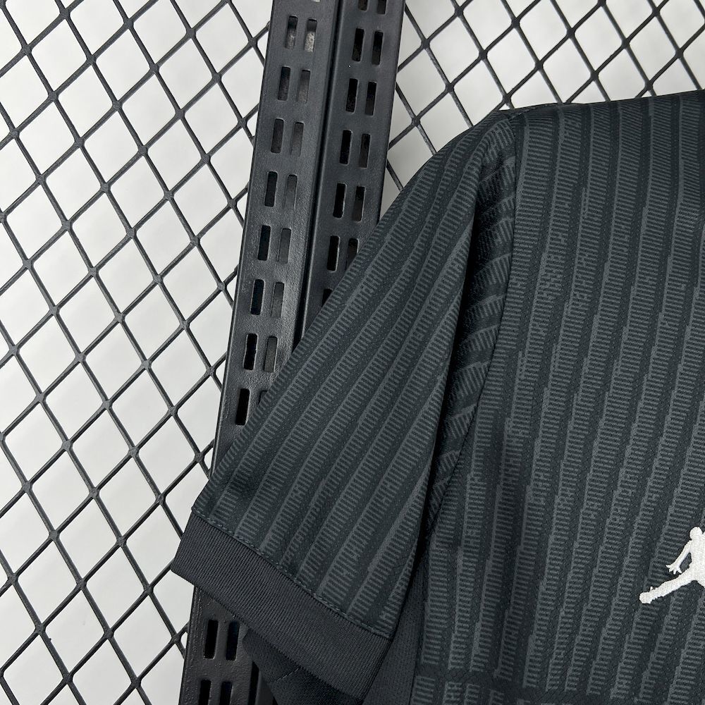 25-26 Paris Saint-Germain Fourth Away